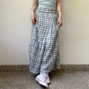 Falda Larga Estilo Académico Retro Z-2508, Falda Larga con Cintura Alta Elástica y Estampado a Cuadros, Falda Versátil para Chicas Jóvenes - Product Image 4