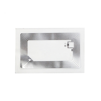 Échantillon Gratuit Adhesiva Outlet 9962 9662 Autocollant RFID UHF Longue Portée, Étiquette RFID Passive UHF avec Puce UHF