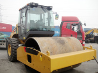 Nouveau Compacteur Routier Vibratoire Monocylindre Lourd XS143J de 14 Tonnes pour Projets d'Ingénierie de Construction