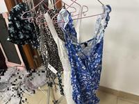 HLY 2024 Liquidation européenne Vêtements pour femmes Vente en gros Robes décontractées T-shirts Mixte Aléatoire Nouveaux vêtements pour femmes