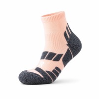 Chaussettes de sport montantes roses en tissu éponge avec semelle éponge pour le basketball, pour le terrain extérieur et l'entraînement matinal, commande en gros pour équipes