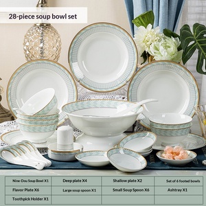 Conjunto de Louças de Cerâmica Chinesa Moderna Pintada à Mão com Fio Dourado para Natal 56 Peças para Uso em Casa e Restaurante - Product Image 4