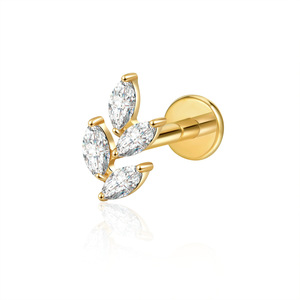 Orecchini a perno Zesenlin dal design esclusivo, placcati oro, a forma di cuore e fiocco, in acciaio inossidabile, per helix e conchiglia, con retro piatto, gioielli per il corpo, idea regalo - Product Image 2