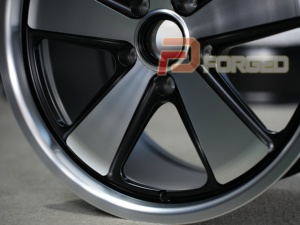 Roues monoblocs personnalisées Roues forgées Style rétro pour <span class=keywords><strong>Porsche</strong></span> <span class=keywords><strong>911</strong></span> Turbo S GTS 992.2 718 Cayman Cayenne Taycan Carrera - Product Image 5