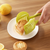 Multifunctionele Keukengerei Tool Groothandel Handheld Creatieve Fruit En Groente Snijmachine Tomaat Sinaasappel Citroen Snijder Cake Clip