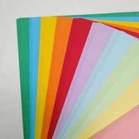 Papier cartonné Manila 70-80 en pâte de bois vierge à 100 %, papier glacé coloré, rouleau de papier coloré ou rame format A4