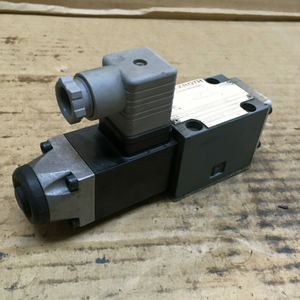 Novo Hidráulico 4/<span class=keywords><strong>2</strong></span> Vias 4we6d52/aw220-50nz4 *453160/4* - Product Image 1