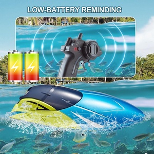 Bateau RC miniature haute vitesse 4DRC S4 2.4G pour enfants, 4 canaux, double hélice, télécommande, avec avertissement de batterie faible et lumières LED - Product Image 4