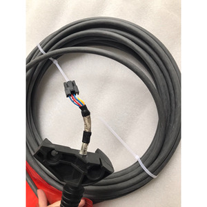 Câble de programmation KRC4 00-181-563 pour automatisation avec moteur AC, construction en plastique et aluminium - Product Image 2