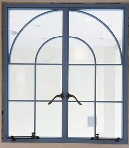 Puerta de Vidrio y Acero de Estilo Francés Arqueado, Puerta Interior Abatible de Tamaño Personalizado para el Hogar u Oficina - Product Image 1