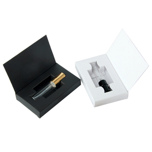 Modedesign Belt Gear Paper <span class=keywords><strong>Box</strong></span> <span class=keywords><strong>2</strong></span> Flaschen Papier verpackung 55ml Parfüm flasche mit 15 ml Custom Design - Product Image 3