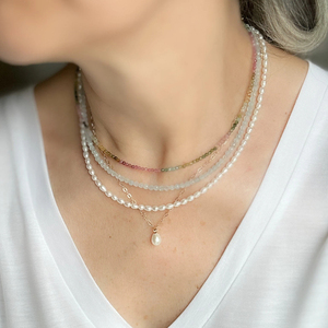 Collier ras du cou personnalisé en acier inoxydable avec fermoir mousqueton, perles d'aigue-marine et breloque DIY en pierres précieuses pour femme - Product Image 3