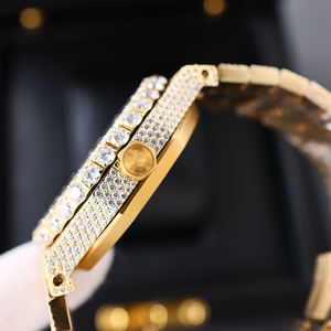 Montre mécanique automatique de luxe sur mesure OEM en or rose avec diamants de laboratoire et moissanite pour hommes - Product Image 6