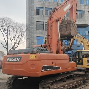 Excavadora de orugas usada duradera de gran potencia Doosan 2000 Doosan DX300LC con gran rendimiento a la venta - Product Image 1