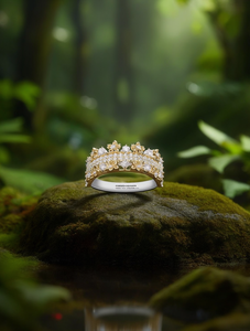 Anello da Donna Placcato Oro e Argento con Diamante Taglio Brillante Rotondo Colore D Pietra Naturale Gioiello alla Moda per Uso Quotidiano - Product Image 2