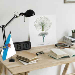 Fábrica al por mayor bandera personalizada 5x8 pulgadas Distrito <span class=keywords><strong>de</strong></span> Galicia Material <span class=keywords><strong>de</strong></span> poliéster ABS Base <span class=keywords><strong>de</strong></span> plástico asta <span class=keywords><strong>de</strong></span> bandera Escritorio <span class=keywords><strong>de</strong></span> oficina - Product Image 5