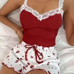 Pijamas para Mujer I-0525, Ropa de Dormir en Existencia, Estampado Floral de Moda, Conjunto de 2 Piezas, Ropa de Dormir para Mujer - Product Image 1