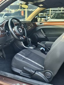 Auto Usado <span class=keywords><strong>2018</strong></span>, <span class=keywords><strong>Beetle</strong></span> 180TSI 1.2T Turbo, Transmisión DCT de 7 Velocidades, 0-100 km/h en 10.9s, 180 km/h, Auto Clásico - Product Image 2
