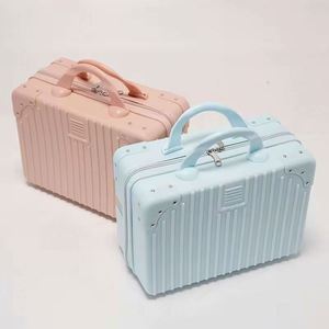 Muestra gratuita, oferta especial, lindas bolsas de maquillaje portátiles de 4 pulgadas, bolsas de viaje, maleta de mano, estuche cosmético de PP - Product Image 2