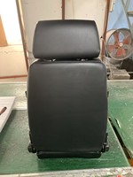 En stock : Paire de sièges de course universels JBR1081 style Classic LX, prêts à être expédiés, pour voitures modifiées et simulateurs de course, avec fixation rapide.