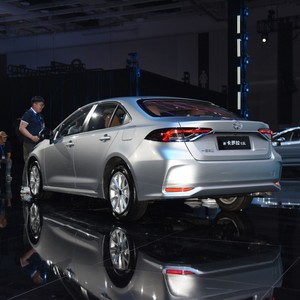 Autos Chinos Baratos al Por Mayor, <span class=keywords><strong>Precio</strong></span> 2025 2024, <span class=keywords><strong>TOYOTA</strong></span> <span class=keywords><strong>COROLLA</strong></span> Híbrido, Autos de Gasolina, 4 Asientos, 5 Puertas, Sedán en Stock - Product Image 5