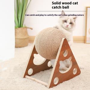 Rascador de gato de madera ecológico con cuerda de sisal, juguete de molienda de garra de gato y Marco de escalada embalado en cartón - Product Image 3