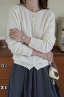 Nouvelle Collection 2027 – Cardigan Décontracté Femme en Laine, Soie et Cachemire – Manches Longues – Couleur Unie