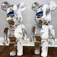 Dessin animé moderne résine fibre de verre Bearbrick 1000% BearBrick Statue en fibre de verre Statue sombre ours brique
