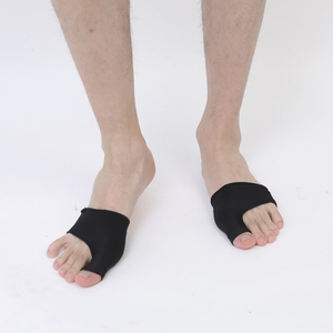 Vente chaude Séparateur d'orteils souple respirant réglable flexible orthopédique soulagement de la douleur Protection contre l'hallux valgus Correcteur de bunions - Product Image 1