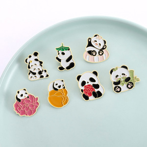 เข็มกลัดแฟชั่นรูปม้าแพนด้ายักษ์สไตล์จีน - Product Image 3