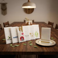 Serviettes en papier jetables personnalisées Linen-Feel Airlaid avec logo Serviettes de table imprimées personnalisées pour restaurants