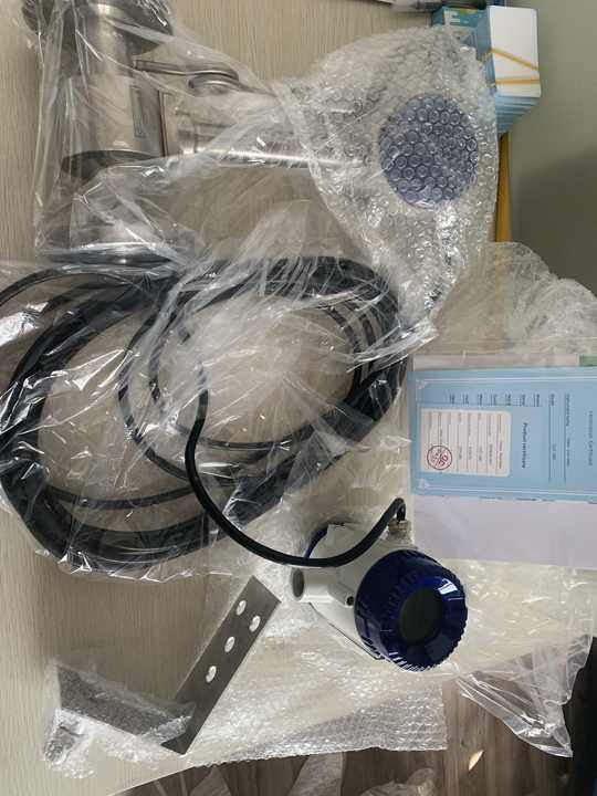 Intelligent LCD Display Vortex Flowmeter for Water Gas Air 4-20mA+RS485 Dual Output Supports HART Protocol Industry 4.0