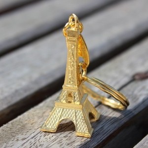 <b>Retro</b> Exquisite Merchant Paris Eiffel Tower Keychain Zinc Alloy Metal Durable <b>Gift</b> - Product Image 3