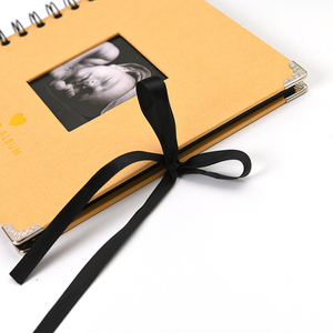 Álbum de Fotos Personalizado para Bebés Recién Nacidos con Caja de Recuerdos para Niños y Niñas - Product Image 5