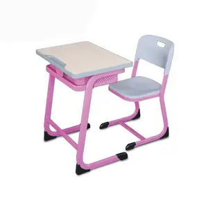 Mobiliário da escola estudante mesa e cadeira