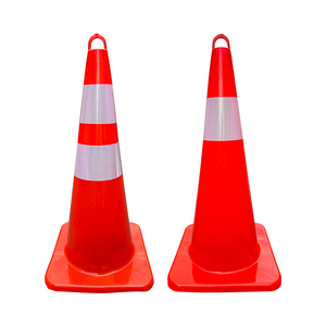 28 Inch Reflective <b>Road</b> Safety <b>Cone</b> Built‑in Handle PVC Plastic Warning Mini Traffic <b>Cone</b> For Traffic Control - Product Image 3