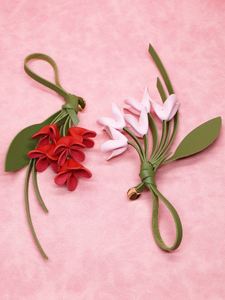Beautiful Bag Charm Portable Tulip <b>Key</b> Chain <b>Hanger</b> Flower Pu Leather Pendant for Women Gifts - Product Image 5