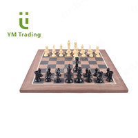 Tournoi d'échecs professionnel grand jeu d'échecs en bois incrusté à vendre avec minuterie d'échecs numérique et pièces