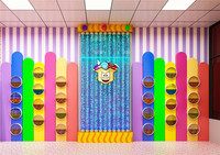 Buntes Süßwaren-Ladendekor Individuelles Süßigkeitenregal-Design Maßgeschneiderte Holz-Süßwarenladen-Auslage für Geschäfte