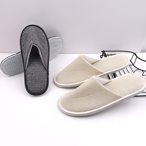 Pantuflas de Spa Blancas Personalizadas con Logotipo Unisex Haofei, Pantuflas Planas de Terciopelo Coral, Cómodas, Desechables, Duraderas y Ecológicas para <span class=keywords><strong>Hotel</strong></span> - Product Image 1