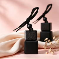 Vente en gros de flacons diffuseurs d'huiles essentielles en verre suspendus vides de 6 ml, 8 ml, 10 ml avec couvercle en bois et impression sérigraphique, parfum pour voiture, désodorisant d'air