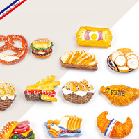 Aimants de réfrigérateur en résine personnalisés en gros, 3D/2D, designs réalistes de pain, de hamburgers, de croissants, aimants pour la décoration de la maison et les souvenirs