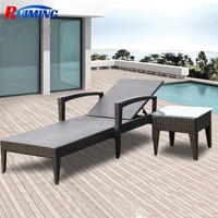 Chaise longue moderne en rotin personnalisable mobilier de piscine extérieure chaises longues deux pièces Table basse Patio piscine