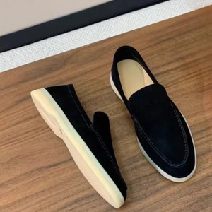 รองเท้าเดินและขับรถแบบ unisex รองเท้าโลฟเฟอร์หนังแท้ รองเท้าสวมลำลองแบบส้นแบนหนังกลับหนังแกะ พื้นรองเท้ายาง มีไซส์ใหญ่พิเศษ - Product Image 4