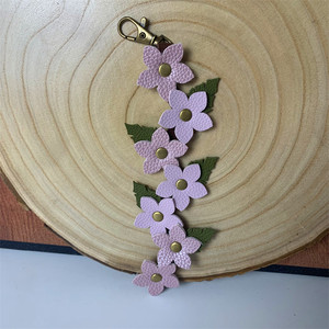 Handmade PU <b>leather</b> flower pendant chain ornament, car accessory, <b>keychain</b>, bag decoration pendant. - Product Image 4