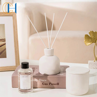 C & H Minimaliste Nordic White Céramique Aroma Candle Reed Diffuser Jar Bouteille d'huile