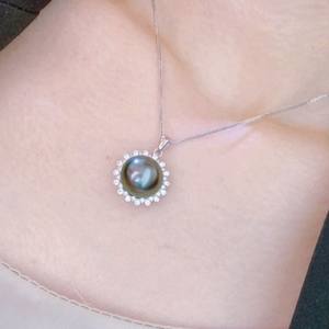 Collar de Plata 925 con Colgante de Perla Natural Nueva, Cadena en Forma de Y, Estilo Doble Perla, Luz Intensa, Cadena con Dije Imperfecto - Product Image 3