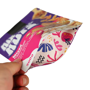 ถุงซิปล็อคแบบตั้งได้ ผลิตจากวัสดุ Mylar BOPP/PE/PET เกรดอาหาร ป้องกันความชื้น พิมพ์ลายกราเวียร์ตามสั่ง สำหรับบรรจุภัณฑ์นม เยลลี่ และขนมเคี้ยว - Product Image 5