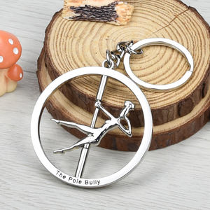 Металлический брелок с гравировкой логотипа на двух сторонах, вращение на 360 градусов °   Вращающийся брелок: роскошные металлические эмалированные брелоки с вращающимся элементом - Product Image 2