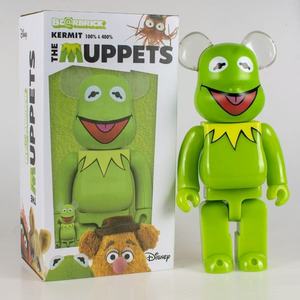 สินค้าขายดี มีของพร้อมส่ง 400% ตุ๊กตาหมี Bearbrick 400 ขนาด 28 ซม. ของตกแต่งห้องนั่งเล่นสไตล์โมเดิร์น ของขวัญ ของเล่น แอคชั่นฟิกเกอร์ รูปปั้นหมี - Product Image 4